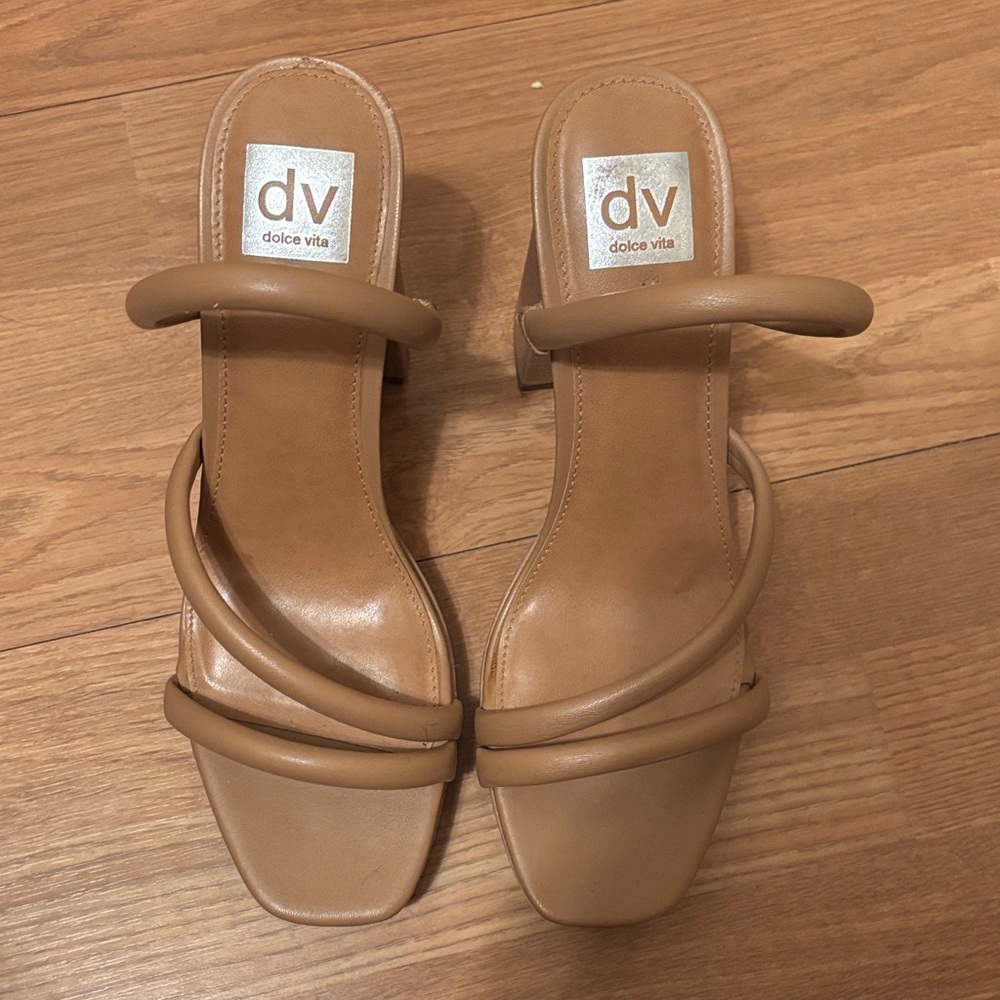 Dolce Vita Women's Brown Heeled Sandals